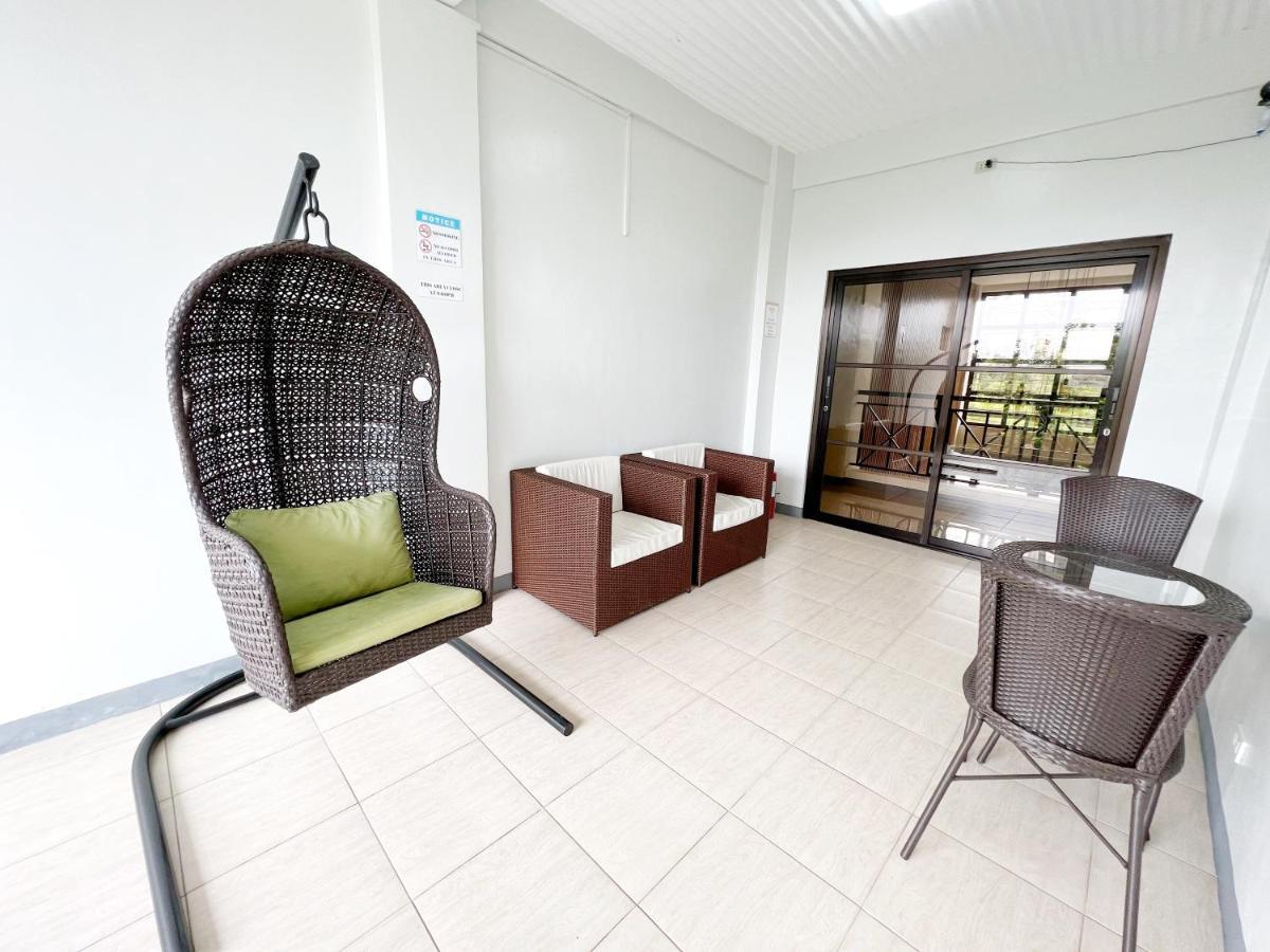 Verra Inn Tagaytay City Exterior photo